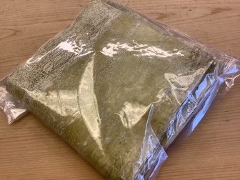 楽山名物「松前寿司」に使う白板昆布